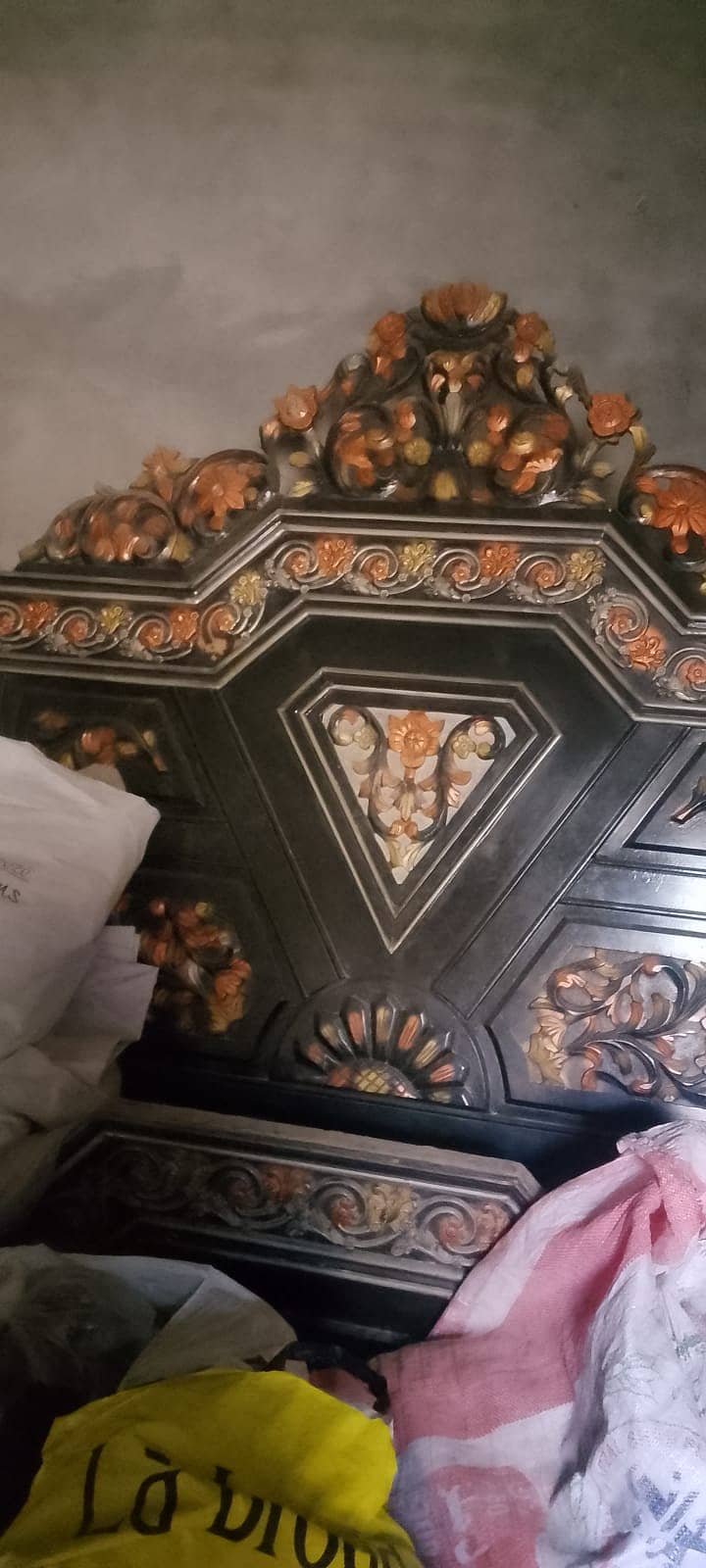 Bed  almari 3