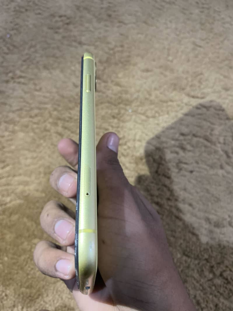 Apple iPhone 11 1
