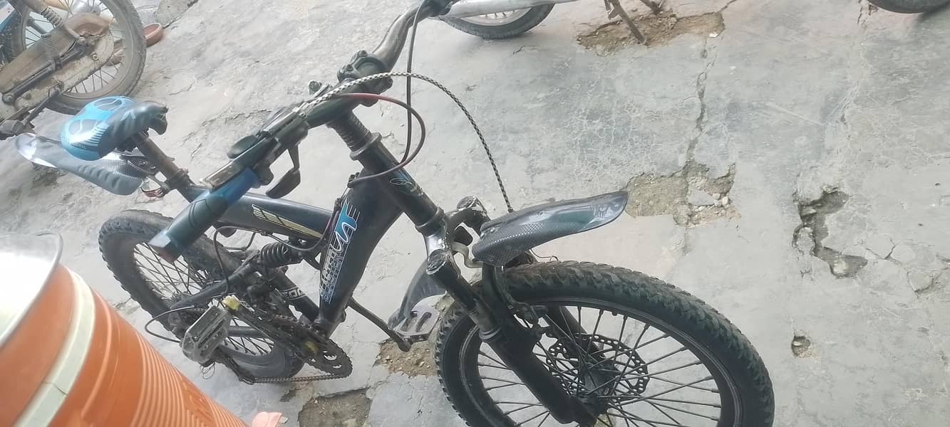 shah g 4