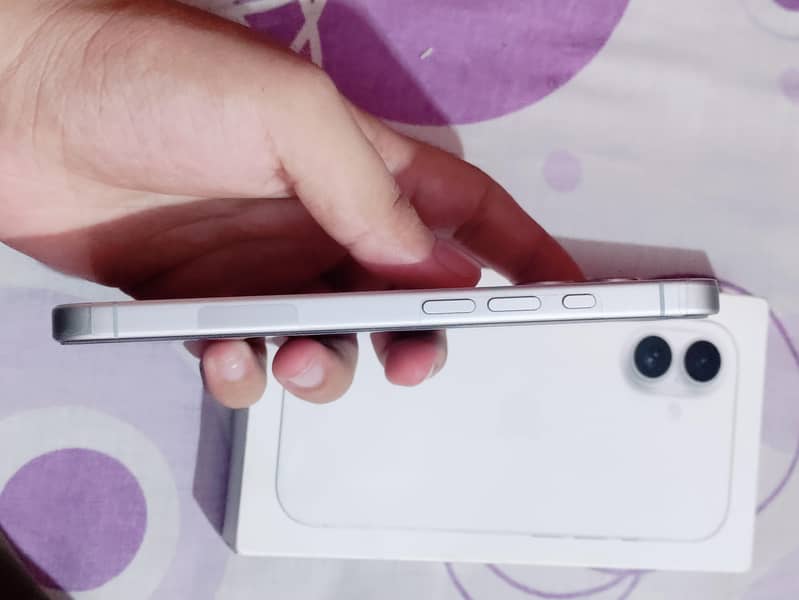 Apple iPhone 17 1