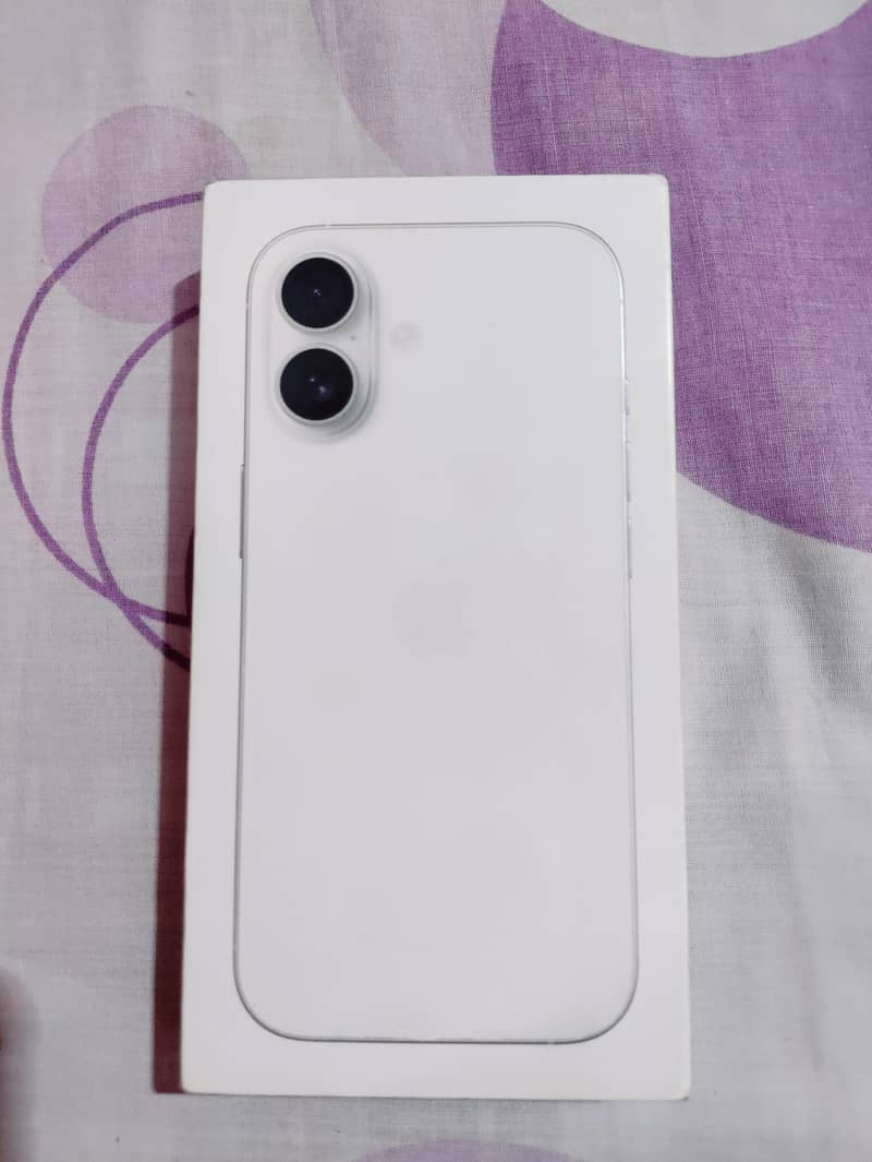 Apple iPhone 17 6