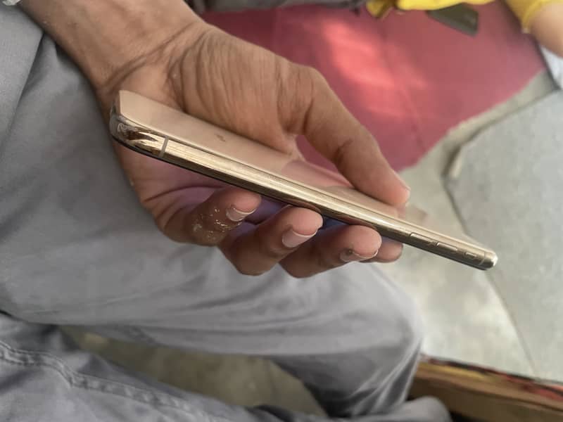 Apple iPhone XS Max PTA approved 3
