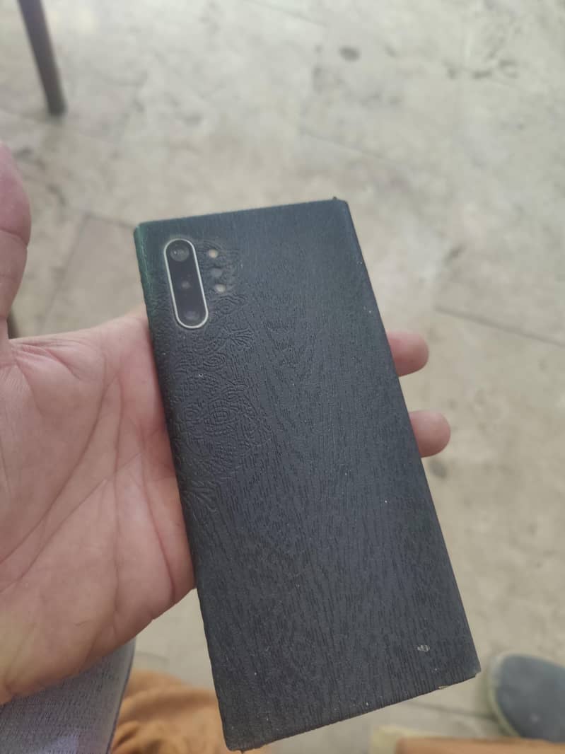 Samsung Mobile Note 10 Plus 1