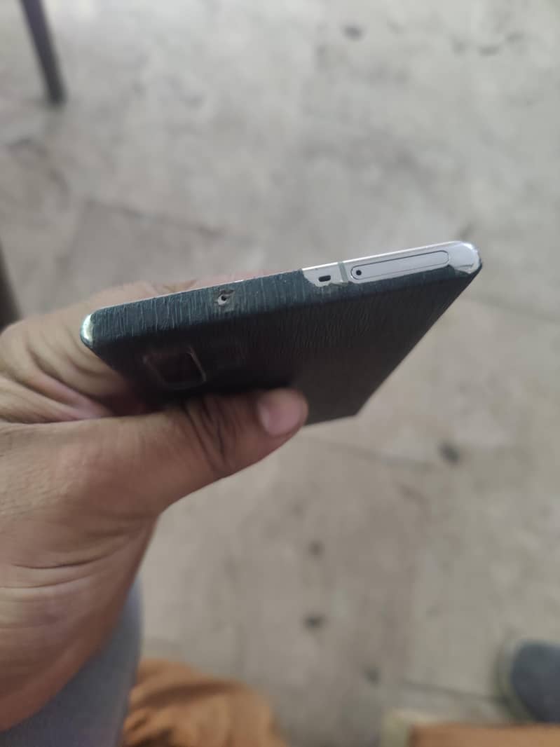 Samsung Mobile Note 10 Plus 3
