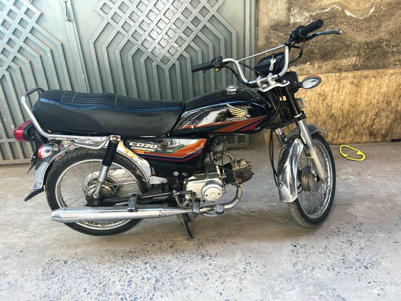 Honda CD70 6