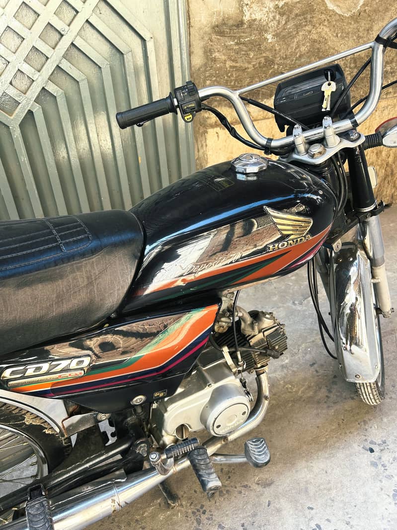 Honda CD70 7