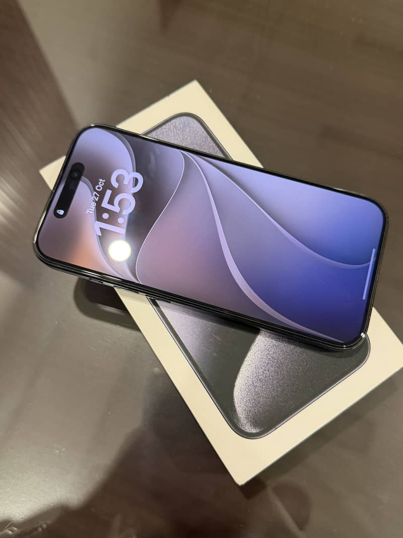 Apple iPhone 15 Pro 0