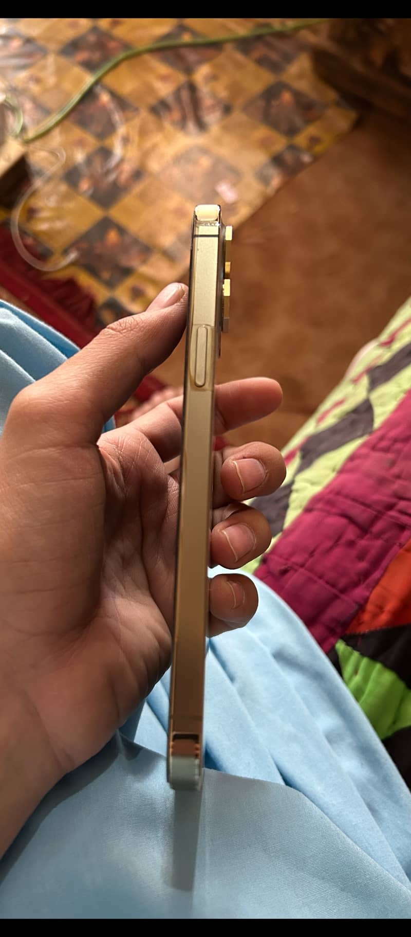 Apple iPhone 12 Pro Max 4