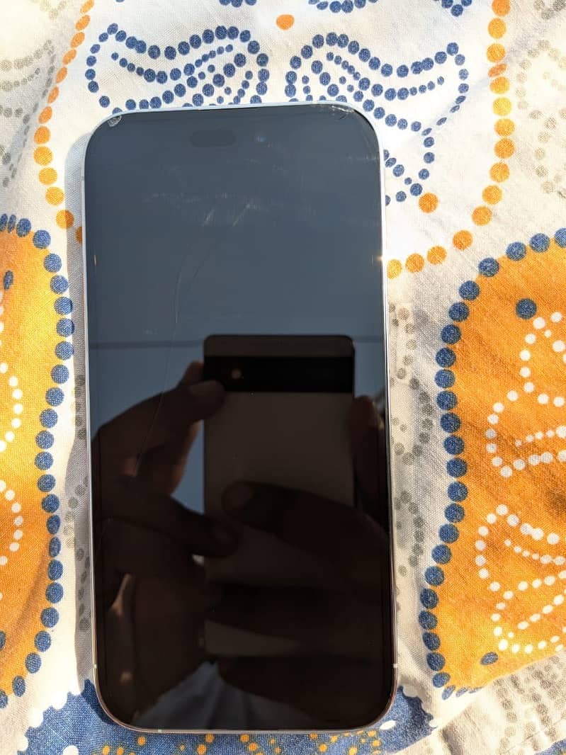 Apple iPhone 14 Pro 2