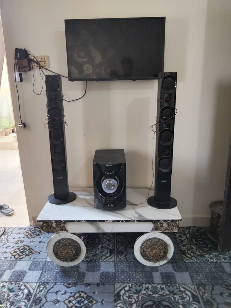 Audionic Sound System New Condition VIP 0