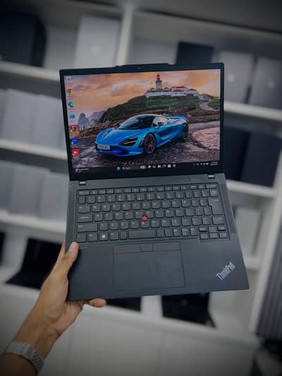 Lenovo Core i5 11th Genration(Ram 8GB + SSD 256GB) IPS Display Full HD
