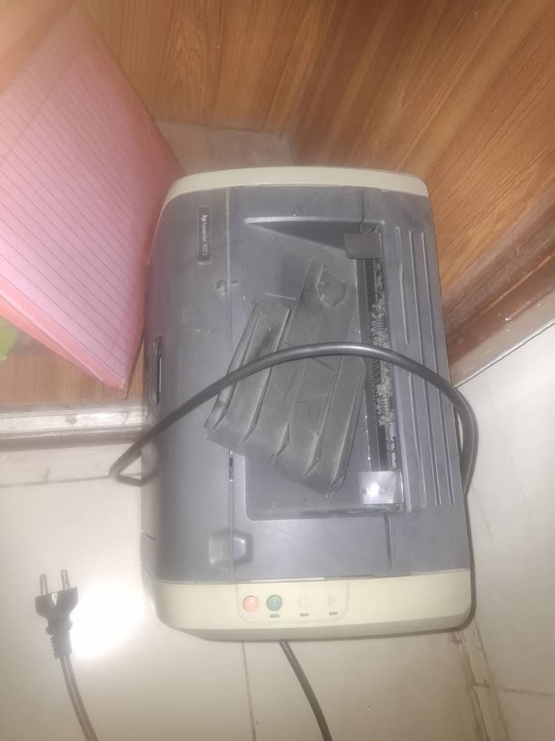 hp 1015 laserjet printer 0