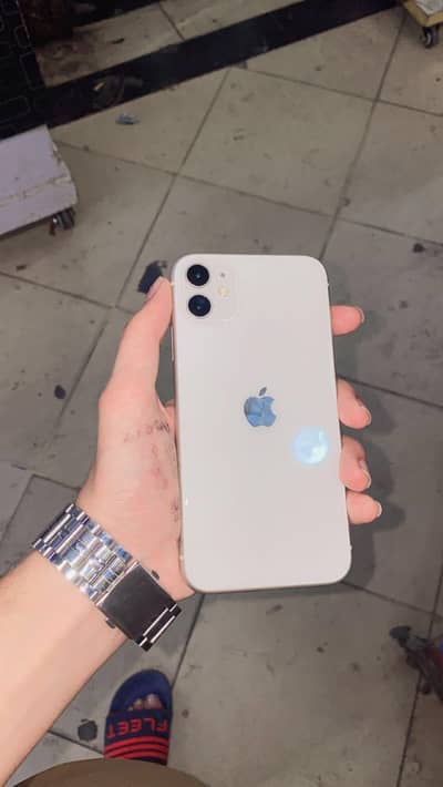 Apple iPhone 11