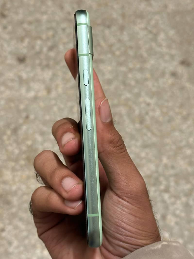 Google Pixel 8a 3