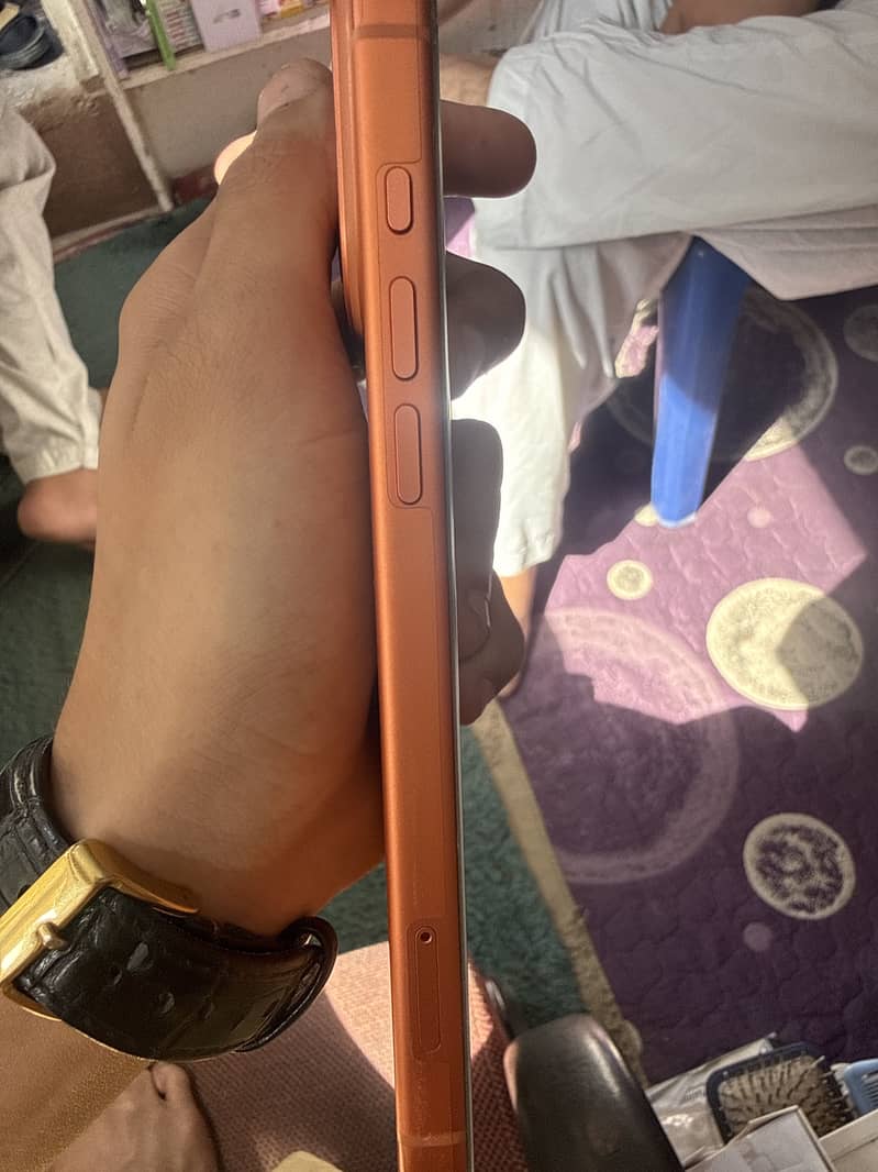 Apple iPhone 17 Pro Max 0