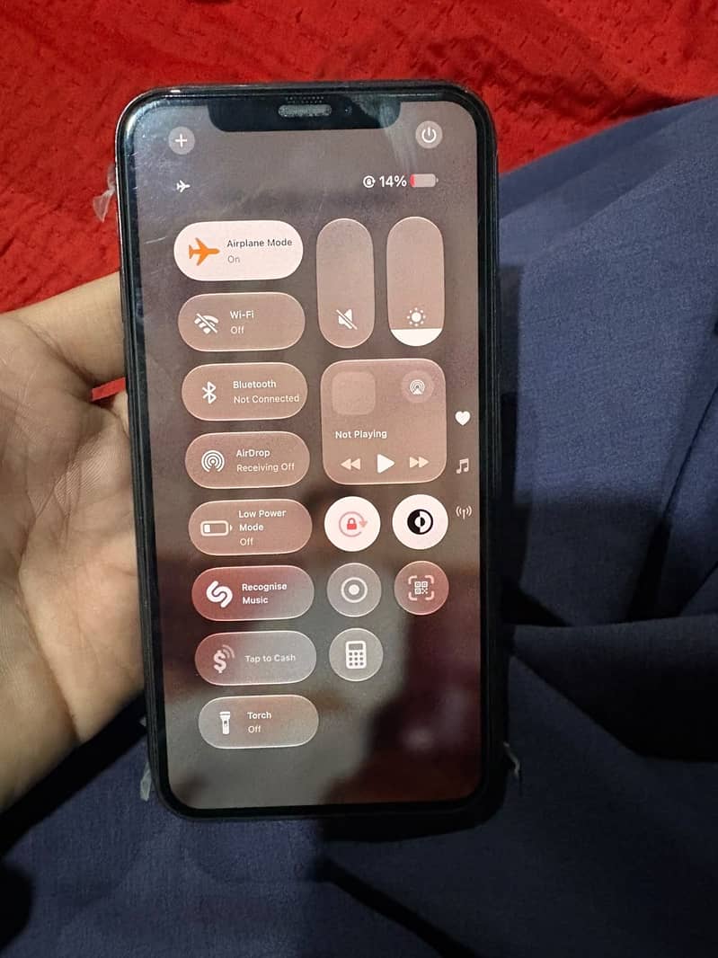Apple iPhone 11 Pro 4