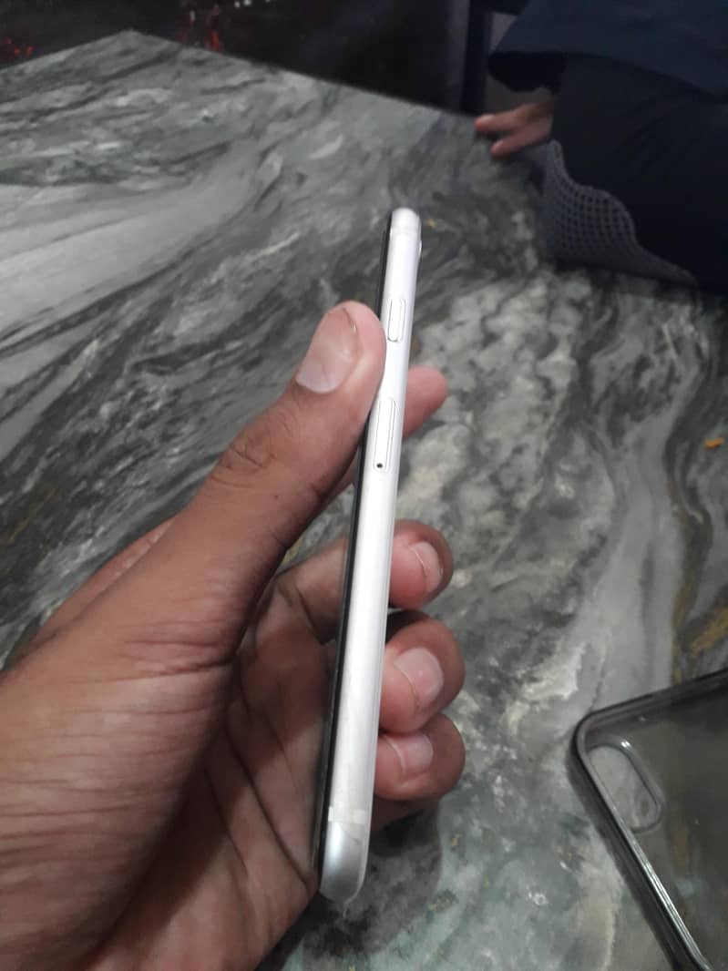 Apple iPhone SE 1