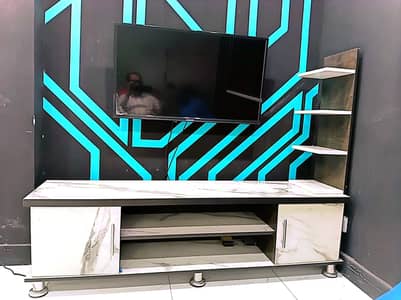 LCD's TV/ Televisions /LCD's for sale