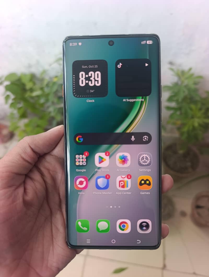 Tecno CAMON 40 Pro 2