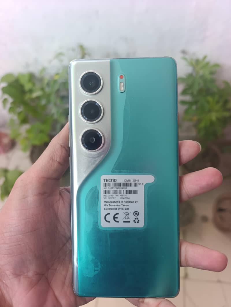 Tecno CAMON 40 Pro 3