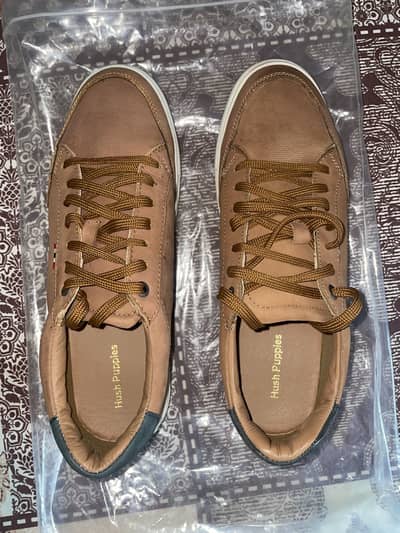 Hush puppies shoes 43 size