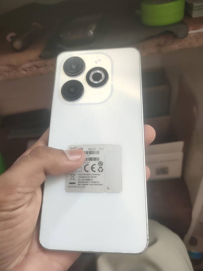 Infinix Smart 8 4