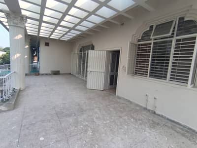 1 Kanal Upper Portion with Separate Gate for Rent in DHA Phase 1