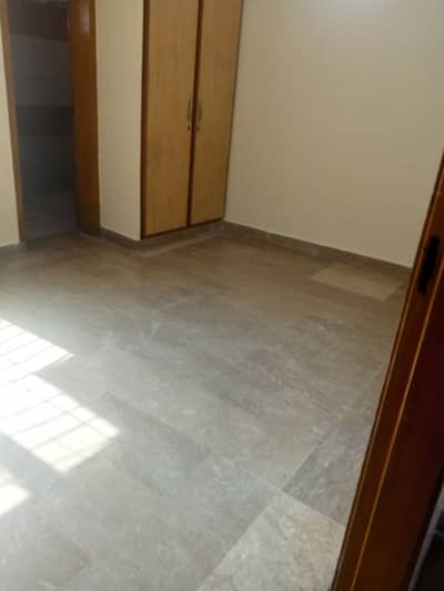 6 MARLA 2ND FLOOR PORTION FOR RENT