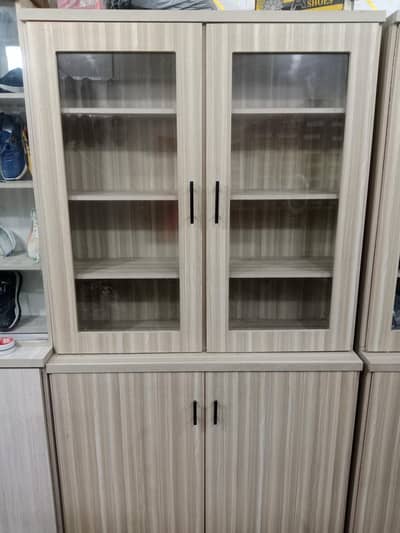 Almari Available for sale, kitchen shelves