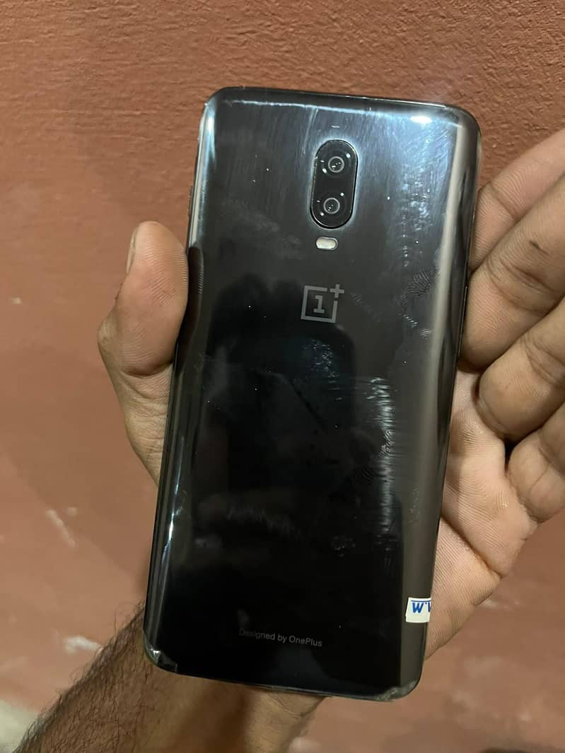 One Plus 6T 1