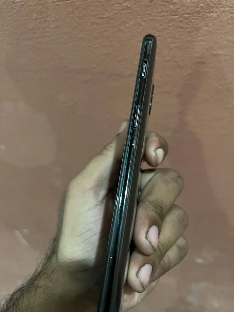 One Plus 6T 2