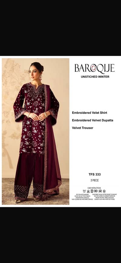 Luxury BAROQUE Maroon Velvet Embroidered 3-Piece Suit – TFS 333