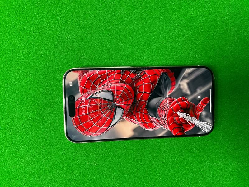 Apple iPhone 15 Pro 2