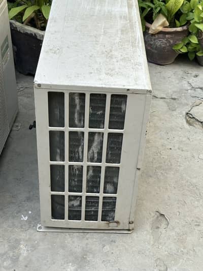 General 2 ton split ac & General 1.5 ton inverter ac Scrap for sale