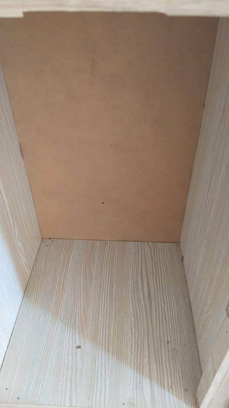 Shelf / divider 2