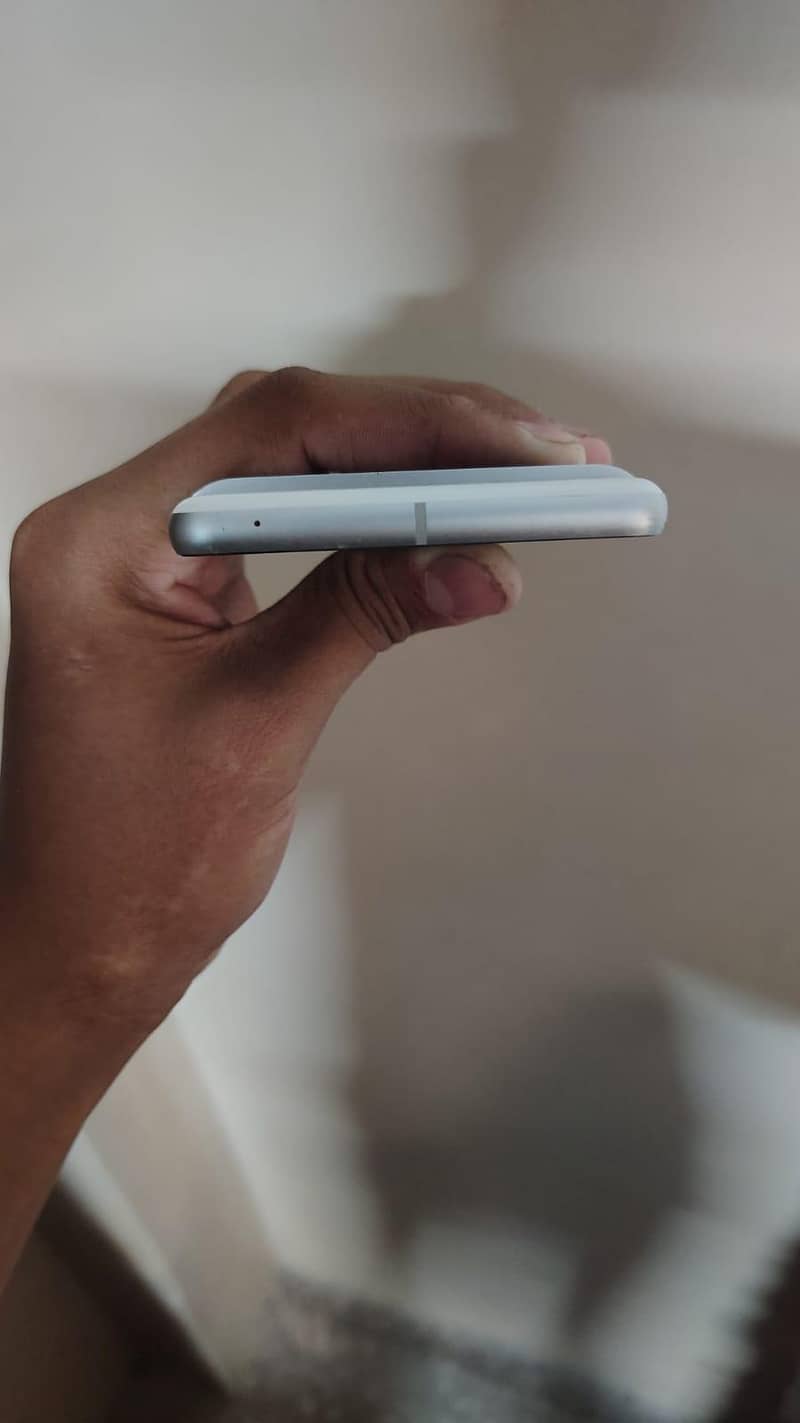 Google Pixel 7 3