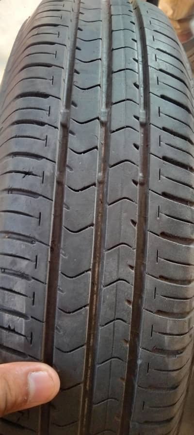 Bridgstone 145-80-13 Chokra for sale only Tyres