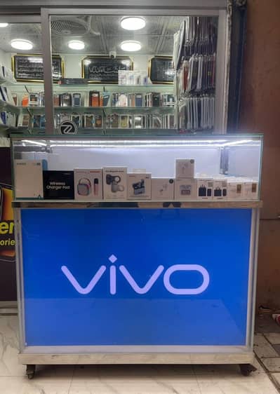 Vivo Mobile LED Display Counter