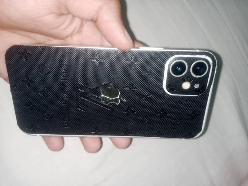 Apple iPhone 12 0