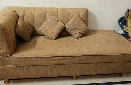 Selling Sofas