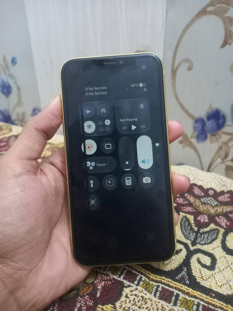 Apple iPhone 11 1