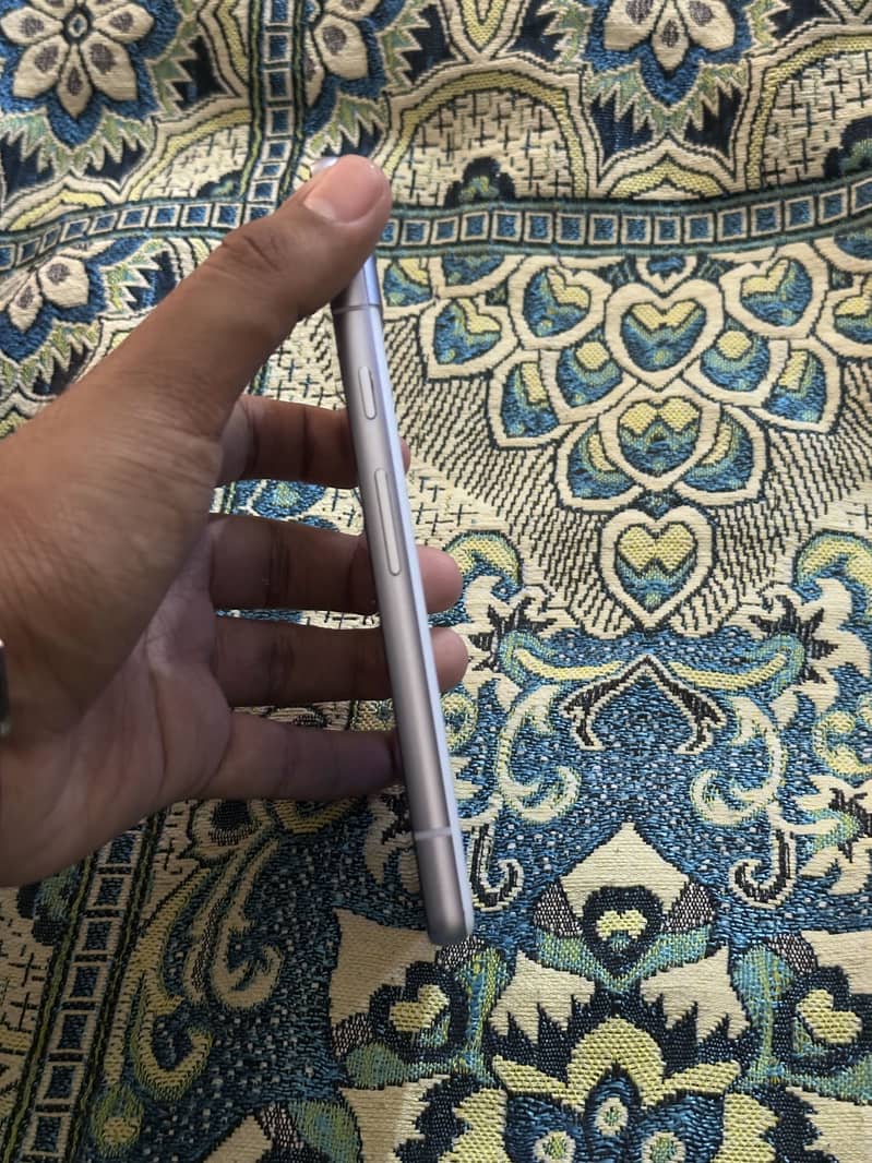 Google Pixel 7a 2