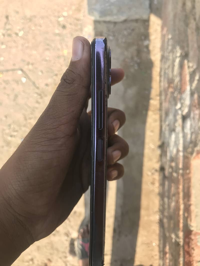 iPhone 16 pro max 5