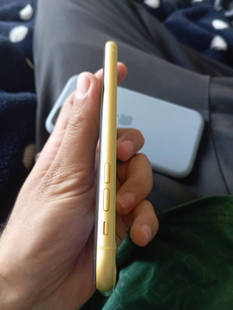 Apple iPhone 11 1