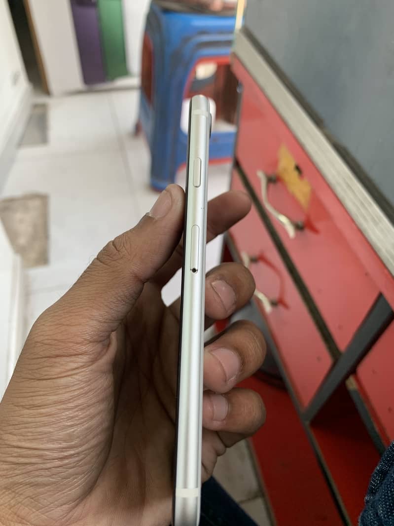 Apple iPhone SE 5
