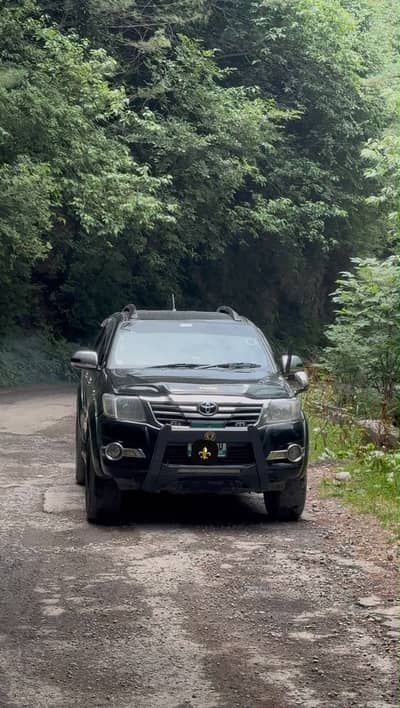 Toyota Hilux vigo champ  2014 diesel  GX AUTO
