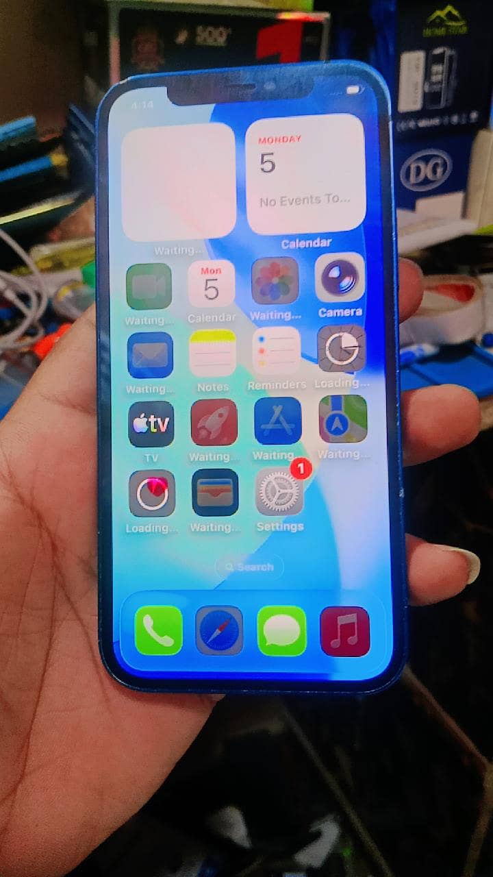 Apple iPhone 12 jv 4