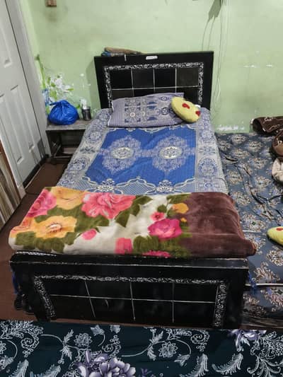 used single bed set with 5 seater sofa set
