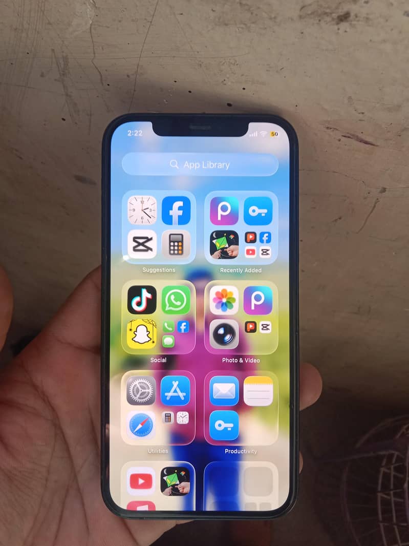Apple iPhone 12 1