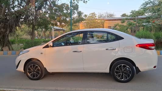 Toyota Yaris 2021 1.5 push start